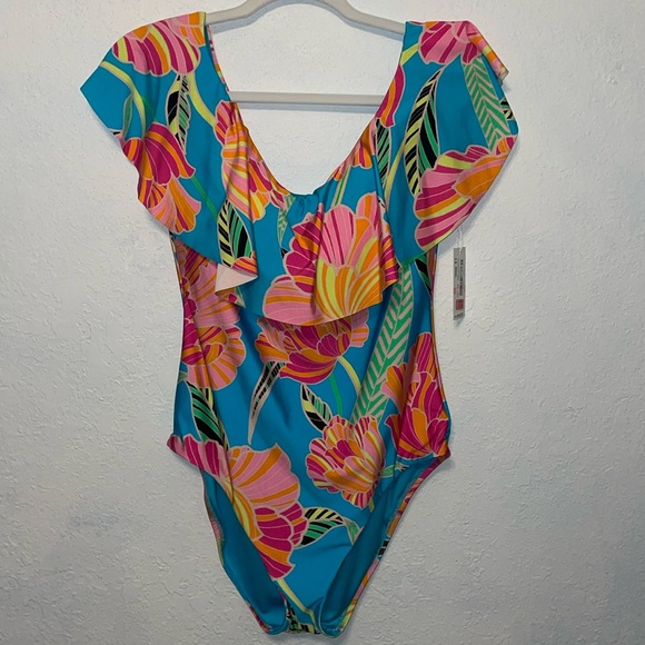 Trina Turk Other - Trina Turk swim 🏝️ NWT!